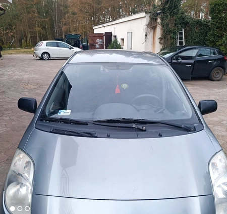 Toyota Yaris cena 15900 przebieg: 222000, rok produkcji 2008 z Zwoleń małe 37